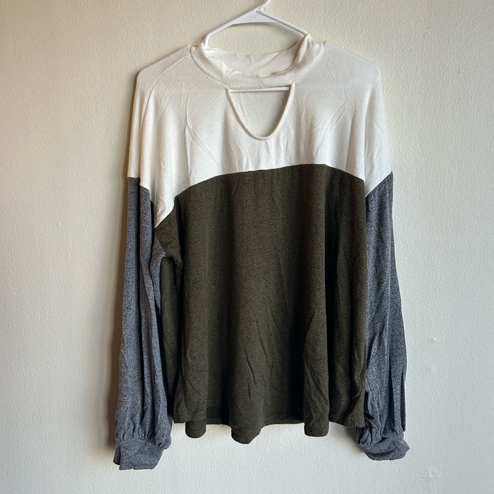 Maurice’s lightweight sweater